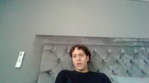 WillyTripleXxx online show from April 18, 2026, 7:18 pm