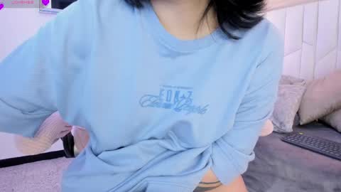 Snapshot of io_chie_ chatting on May 7, 2026, 4:18 am io_chie_ online show from May 7, 2026, 4:18 am