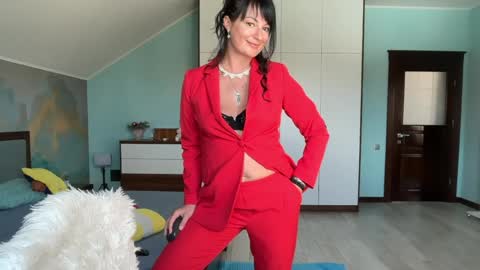 iracherrynow online show from April 24, 2026, 9:23 am