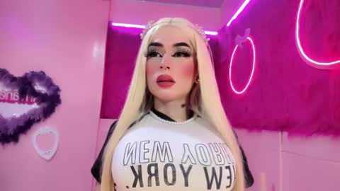 Snapshot of irina_lechera_ chatting on December 4, 2024, 2:48 pm Irina online show from December 4, 2024, 2:48 pm