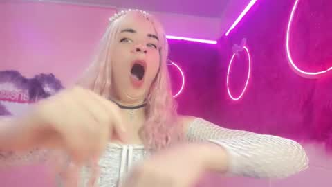 Snapshot of irina_lechera_ chatting on December 7, 2024, 11:40 am Irina online show from December 7, 2024, 11:40 am