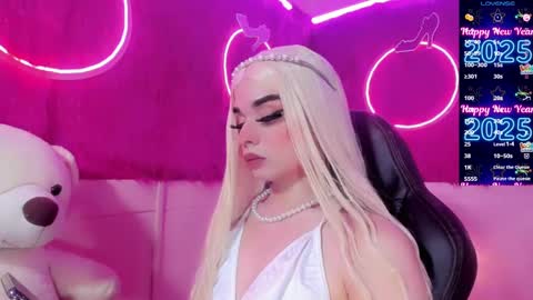 Snapshot of irina_lechera_ chatting on January 4, 2025, 1:52 am Irina online show from January 4, 2025, 1:52 am