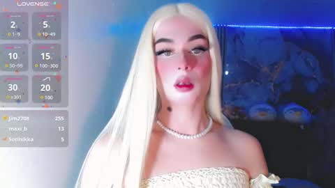 Snapshot of irina_lechera_ chatting on March 11, 2025, 11:37 pm Irina online show from March 11, 2025, 11:37 pm