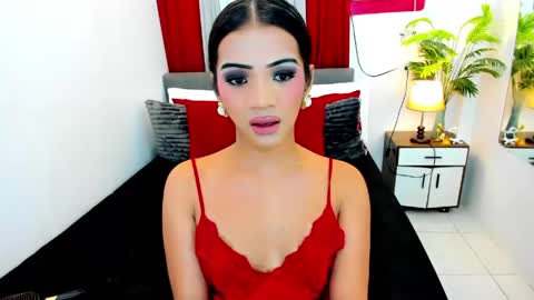 IRINAA online show from May 5, 2026, 10:40 pm