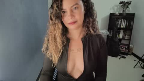 irina online show from July 5, 2026, 4:19 am