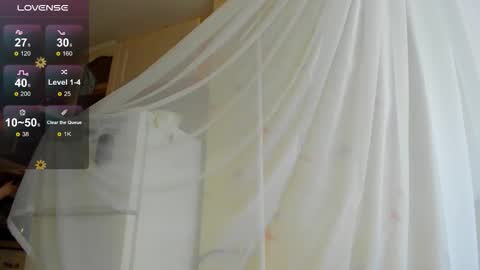 Snapshot of iris_crispy chatting on September 24, 2025, 3:15 pm Iris online show from September 24, 2025, 3:15 pm