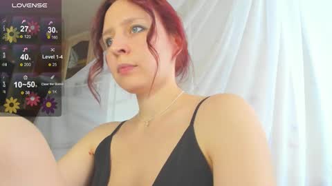 Snapshot of iris_crispy chatting on October 10, 2025, 1:43 pm Iris online show from October 10, 2025, 1:43 pm