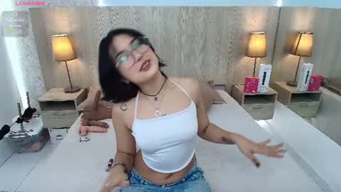 Snapshot of iris_gomez chatting on July 4, 2026, 7:42 pm Iris online show from July 4, 2026, 7:42 pm