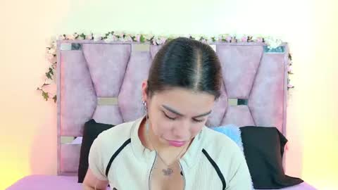 Snapshot of iris_mandarinne chatting on June 16, 2026, 4:31 pm Iris online show from June 16, 2026, 4:31 pm