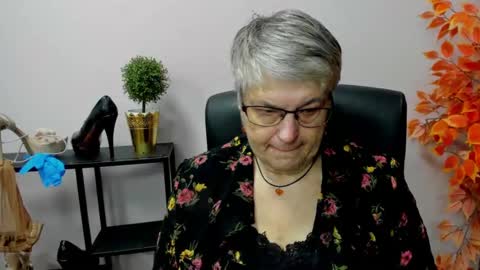 I R I S online show from December 30, 2024, 7:15 am