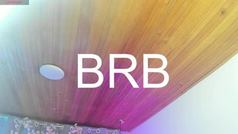 irisbeel online show from April 26, 2026, 3:59 am