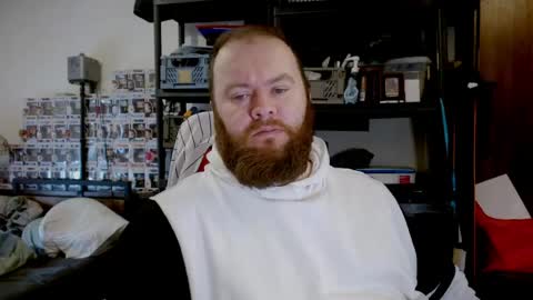 twitter theirishman205 online show from April 6, 2026, 10:16 am