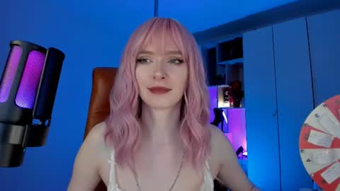 Snapshot of irisice chatting on July 13, 2026, 4:32 pm Miss Iris Fansly Miss Iris new inst. online show from July 13, 2026, 4:32 pm
