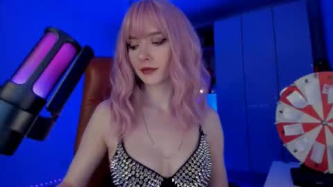 Snapshot of irisice chatting on July 14, 2026, 6:02 pm Miss Iris Fansly Miss Iris new inst. online show from July 14, 2026, 6:02 pm