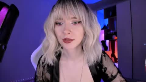 Snapshot of irisice chatting on July 23, 2026, 5:22 pm Miss Iris Fansly Miss Iris new inst. online show from July 23, 2026, 5:22 pm