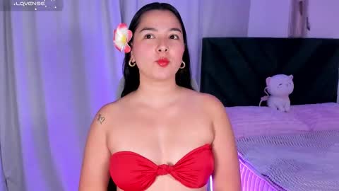 Iris Moira  online show from March 19, 2026, 11:14 am