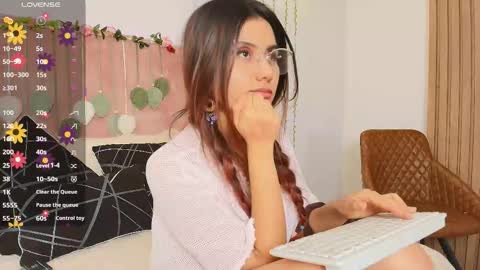 Snapshot of irisrossee_ chatting on February 26, 2026, 3:05 am Iris Rosse online show from February 26, 2026, 3:05 am