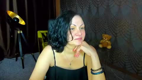 Snapshot of irissmoon1 chatting on July 2, 2026, 6:25 pm Iris online show from July 2, 2026, 6:25 pm