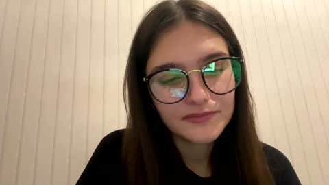 Snapshot of irisss31 chatting on December 7, 2024, 4:03 pm irisss31 online show from December 7, 2024, 4:03 pm