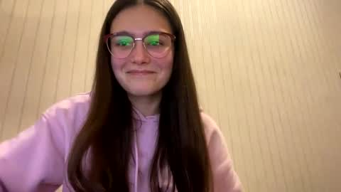 Snapshot of irisss31 chatting on January 15, 2025, 7:01 pm irisss31 online show from January 15, 2025, 7:01 pm