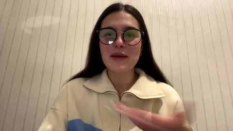 Snapshot of irisss31 chatting on February 22, 2025, 7:14 pm irisss31 online show from February 22, 2025, 7:14 pm