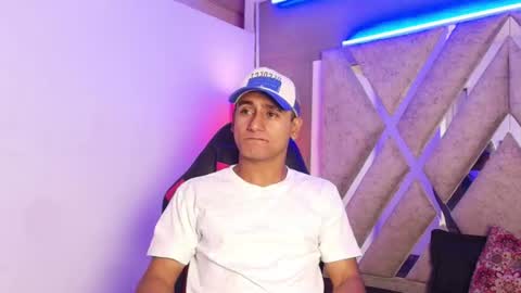 Snapshot of iron_king7 chatting on June 18, 2026, 12:31 pm Iron king online show from June 18, 2026, 12:31 pm