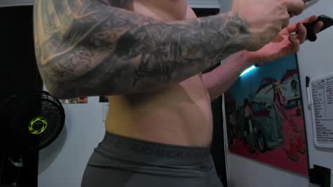 Snapshot of ironflex1 chatting on February 14, 2025, 10:04 pm Jake online show from February 14, 2025, 10:04 pm