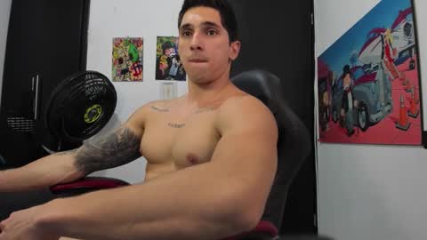 Snapshot of ironflex1 chatting on November 25, 2025, 12:10 am Jake online show from November 25, 2025, 12:10 am