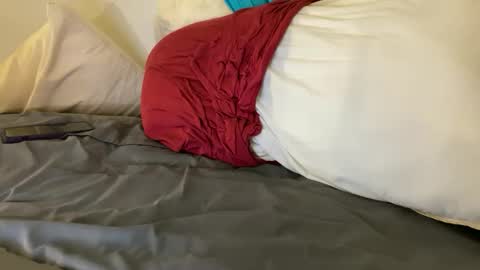 Snapshot of ironotter chatting on February 1, 2025, 6:00 am Ironotter online show from February 1, 2025, 6:00 am