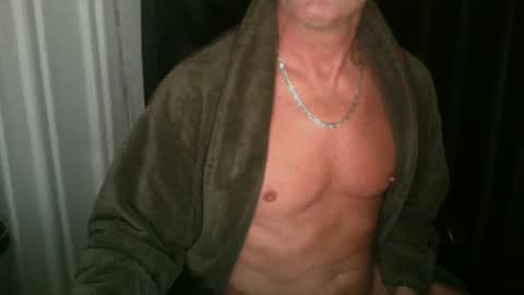 Snapshot of ironout007 chatting on October 24, 2025, 10:22 am ironout007 online show from October 24, 2025, 10:22 am