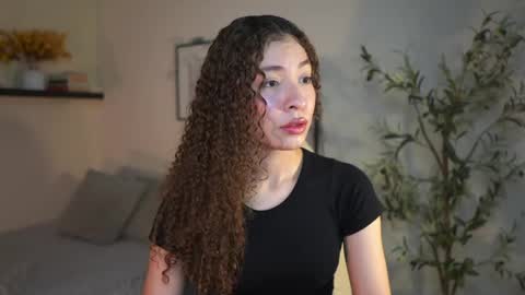isa_____ online show from June 1, 2026, 2:24 am