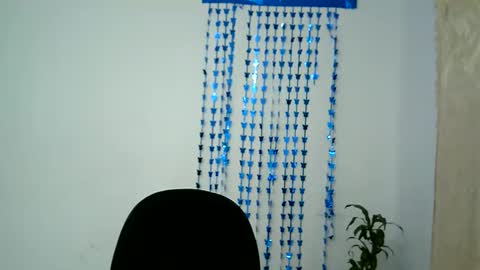 Snapshot of isa_bellaxx23 chatting on November 30, 2025, 2:04 am isa_bellaxx23 online show from November 30, 2025, 2:04 am