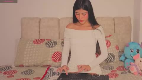 Isa Dolly online show from March 14, 2026, 11:54 pm