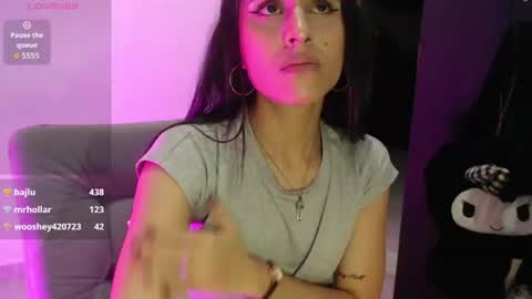 Isabella Hall online show from June 16, 2026, 2:58 am