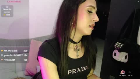 Isabella Hall online show from July 11, 2026, 3:20 am