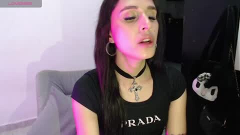 Isabella Hall online show from July 25, 2026, 10:51 pm