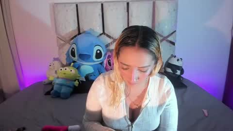 Snapshot of isa_klein chatting on July 7, 2026, 6:58 am isa_klein online show from July 7, 2026, 6:58 am