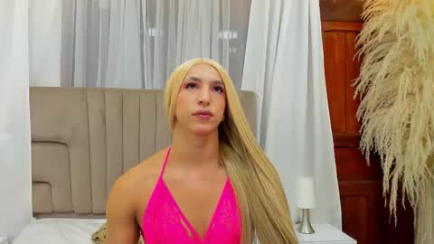 Isa Lancaster online show from February 21, 2026, 11:55 am