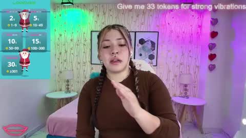 Snapshot of isa_reel chatting on January 4, 2025, 7:44 pm ISA online show from January 4, 2025, 7:44 pm