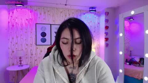 Snapshot of isa_reel chatting on January 14, 2025, 10:06 am ISA online show from January 14, 2025, 10:06 am