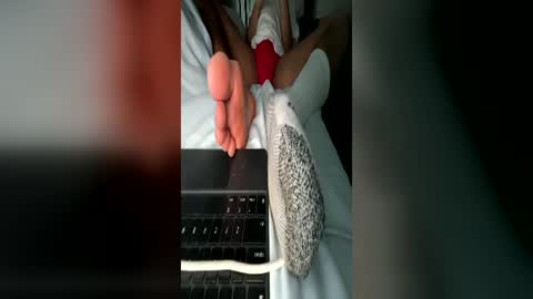 Snapshot of isaac_akamu chatting on June 27, 2026, 11:43 pm isaac_akamu online show from June 27, 2026, 11:43 pm