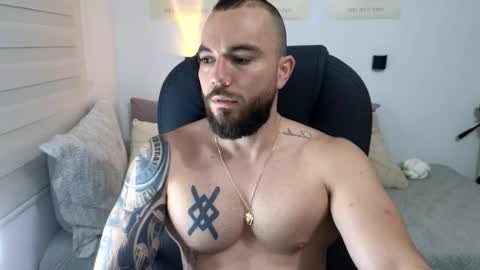 Isaac carter online show from September 23, 2025, 11:02 am