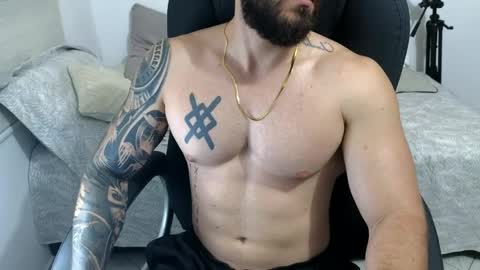 Snapshot of isaac_carter chatting on May 5, 2026, 10:56 am Isaac carter online show from May 5, 2026, 10:56 am