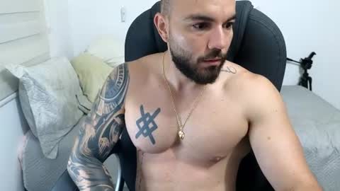 Snapshot of isaac_carter chatting on June 20, 2026, 10:51 am Isaac carter online show from June 20, 2026, 10:51 am
