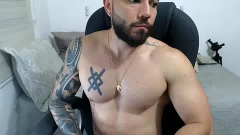 Snapshot of isaac_carter chatting on July 11, 2026, 10:40 am Isaac carter online show from July 11, 2026, 10:40 am