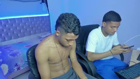 Snapshot of isaac_master77 chatting on November 18, 2025, 3:23 am isaac_master77 online show from November 18, 2025, 3:23 am