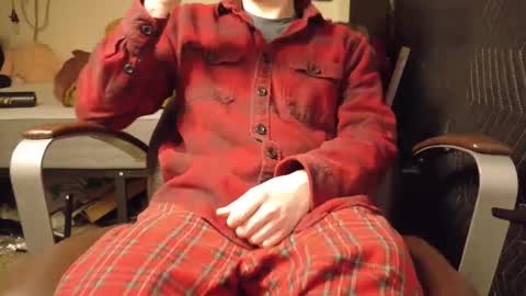 Snapshot of isaac_sheffield chatting on January 3, 2025, 7:07 pm isaac online show from January 3, 2025, 7:07 pm