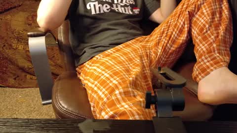 Snapshot of isaac_sheffield chatting on January 13, 2025, 4:18 am isaac online show from January 13, 2025, 4:18 am