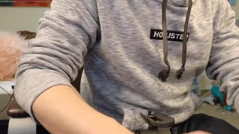 Snapshot of isaac_sheffield chatting on January 14, 2025, 12:22 am isaac online show from January 14, 2025, 12:22 am