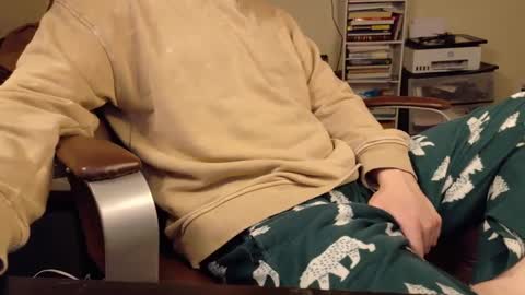 Snapshot of isaac_sheffield chatting on January 21, 2025, 11:35 am isaac online show from January 21, 2025, 11:35 am